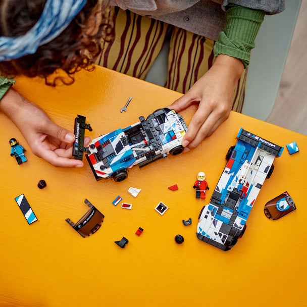 BMW M4 GT3 & BMW M Hybrid V8 racewagens - LEGO® Speed Champions 76922