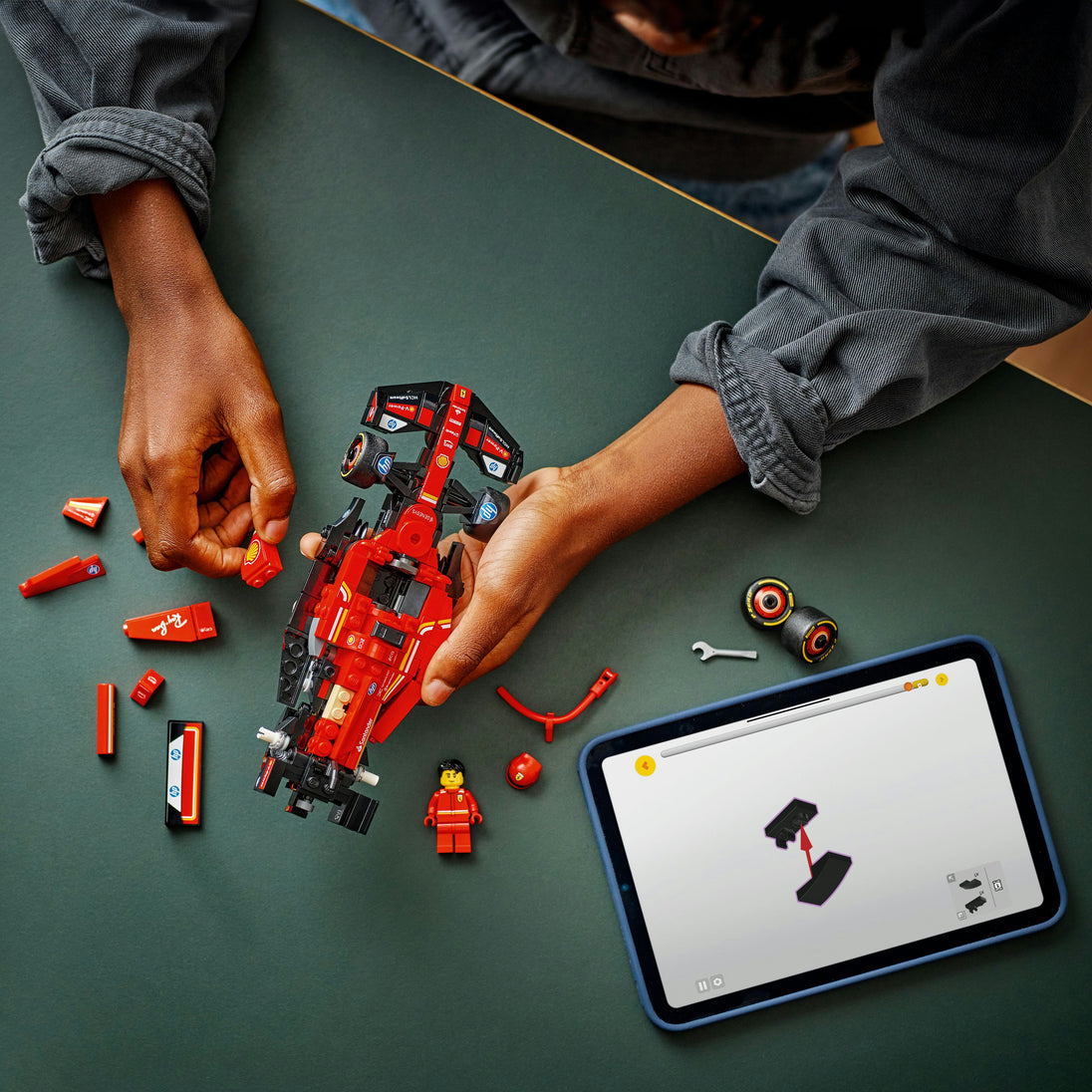 Ferrari SF-24 F1® racewagen - LEGO® Speed Champions 77242