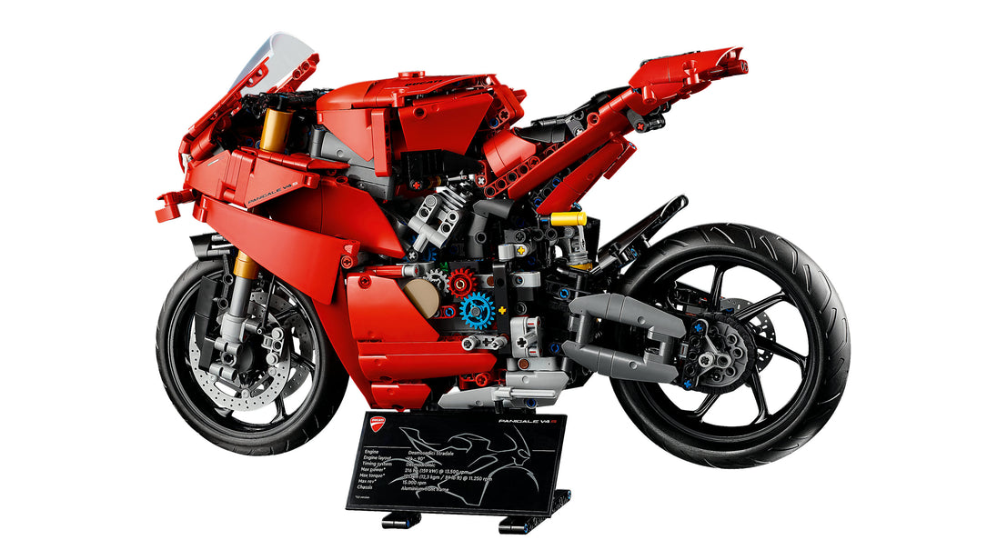 Ducati Panigale V4 S motor - LEGO® Technic 42202