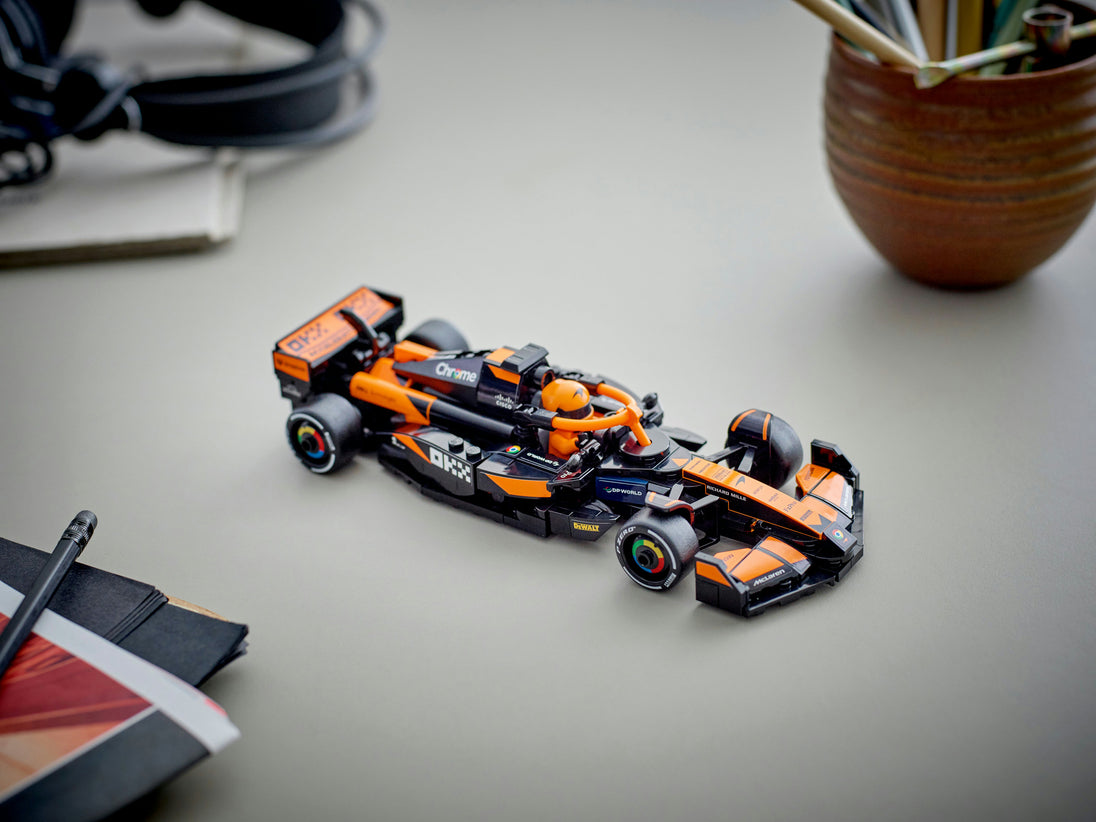 McLaren F1® Team MCL38 racewagen - LEGO® Speed Champions 77251