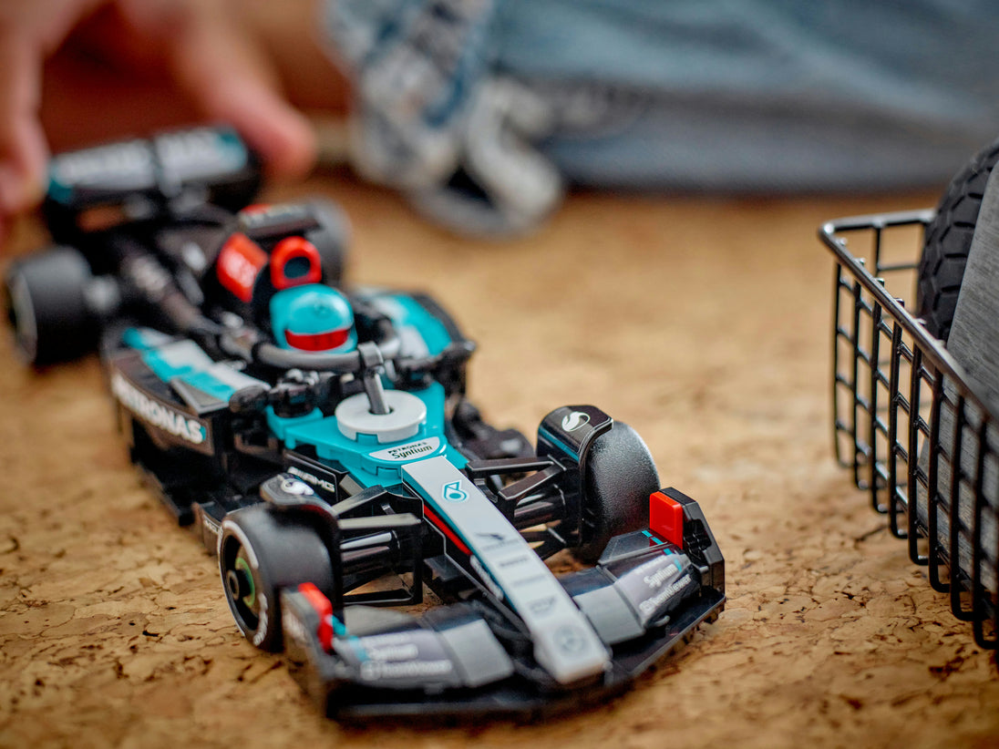 Mercedes-AMG F1® W15 racewagen - LEGO® Speed Champions 77244