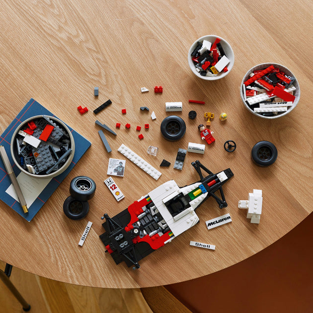 McLaren MP4/4 en Ayrton Senna - LEGO® Icons 10330