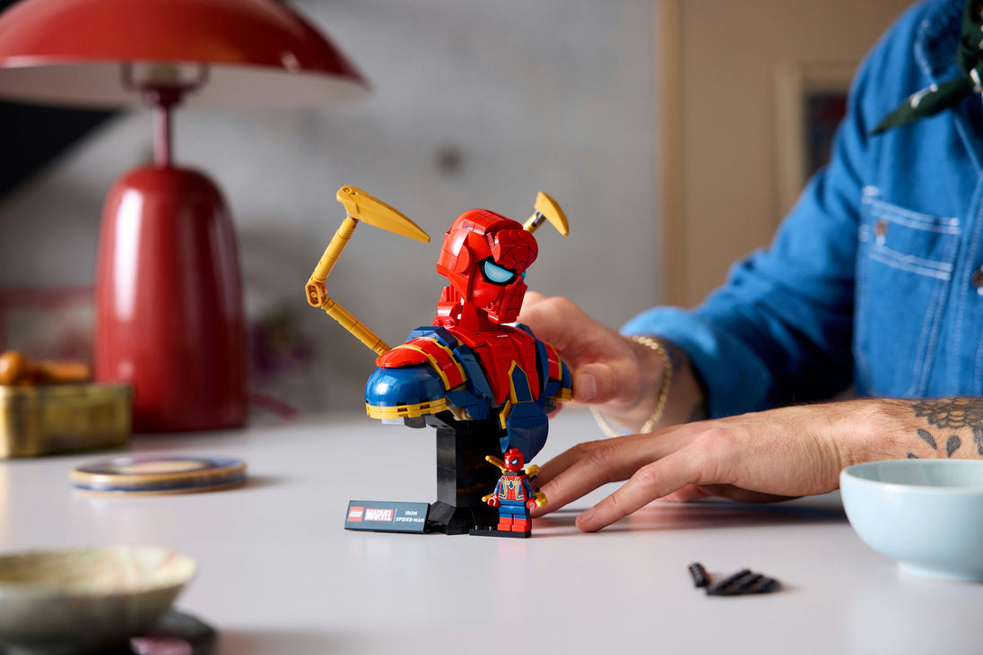 Iron Spider-Man buste - LEGO® Marvel 76326